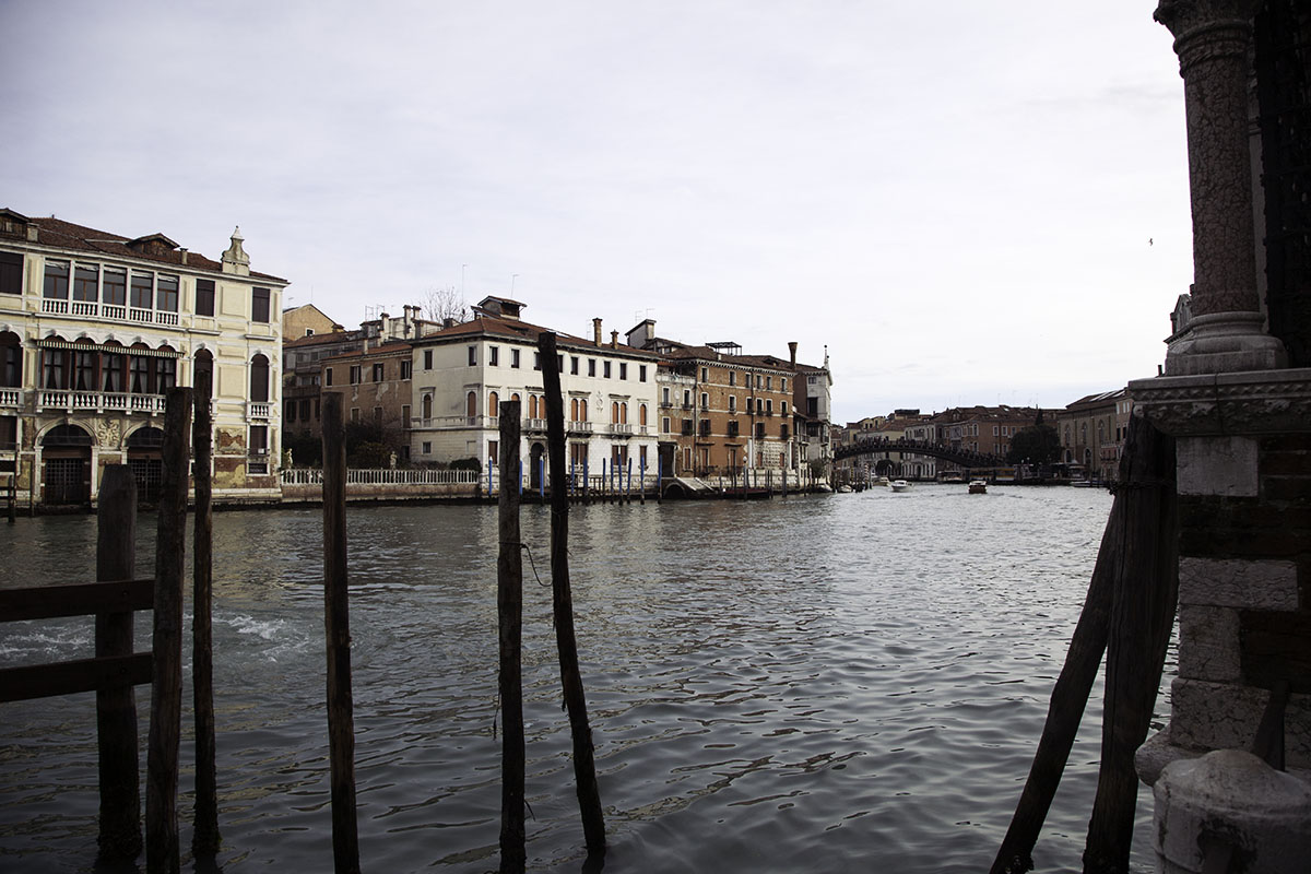 Venice_Italy_Canal (DeenaDanielle)