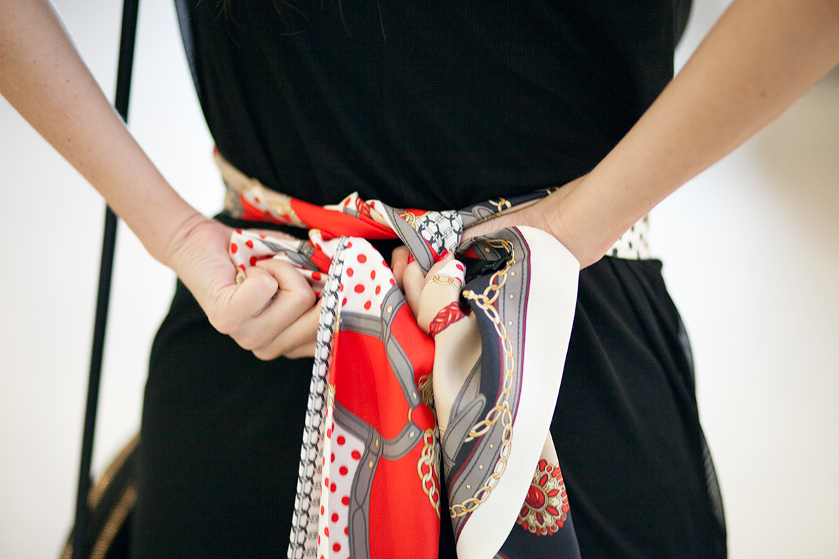 4 Ways to Wear a Scarf featured by popular Los Angeles fashion blogger, Nomad Moda